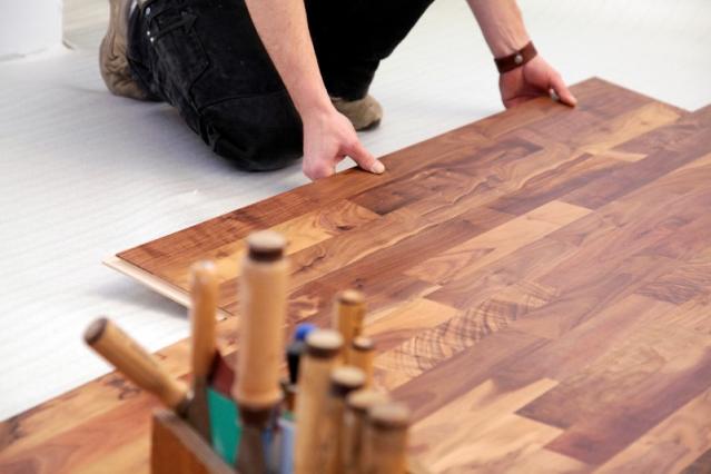 artisan pose parquet